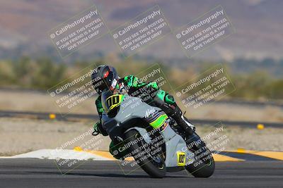 media/Nov-12-2023-SoCal Trackdays (Sun) [[5d1fba4e7d]]/Turn 14 (1035am)/